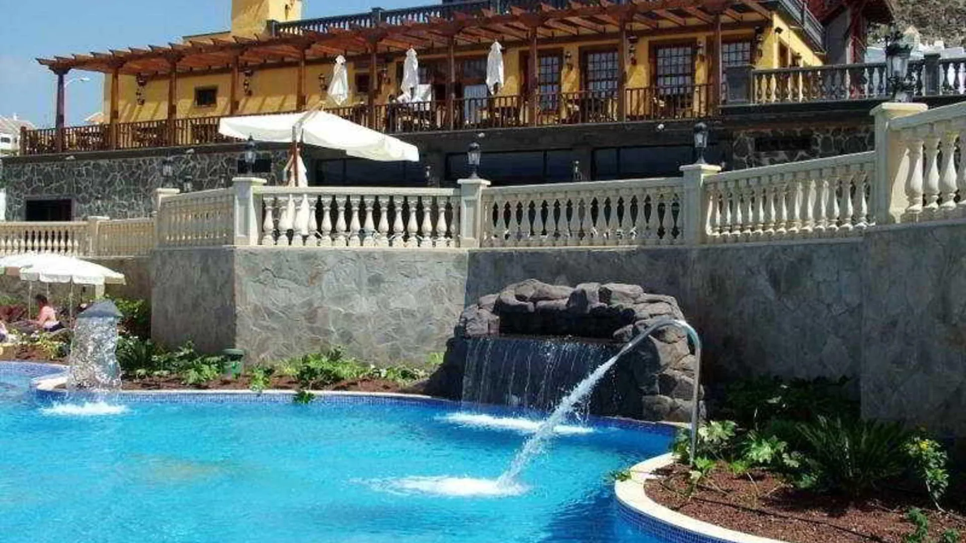 Paradise Park Fun Lifestyle Hotel Los Cristianos  4*, Los Cristianos (Tenerife) Spain