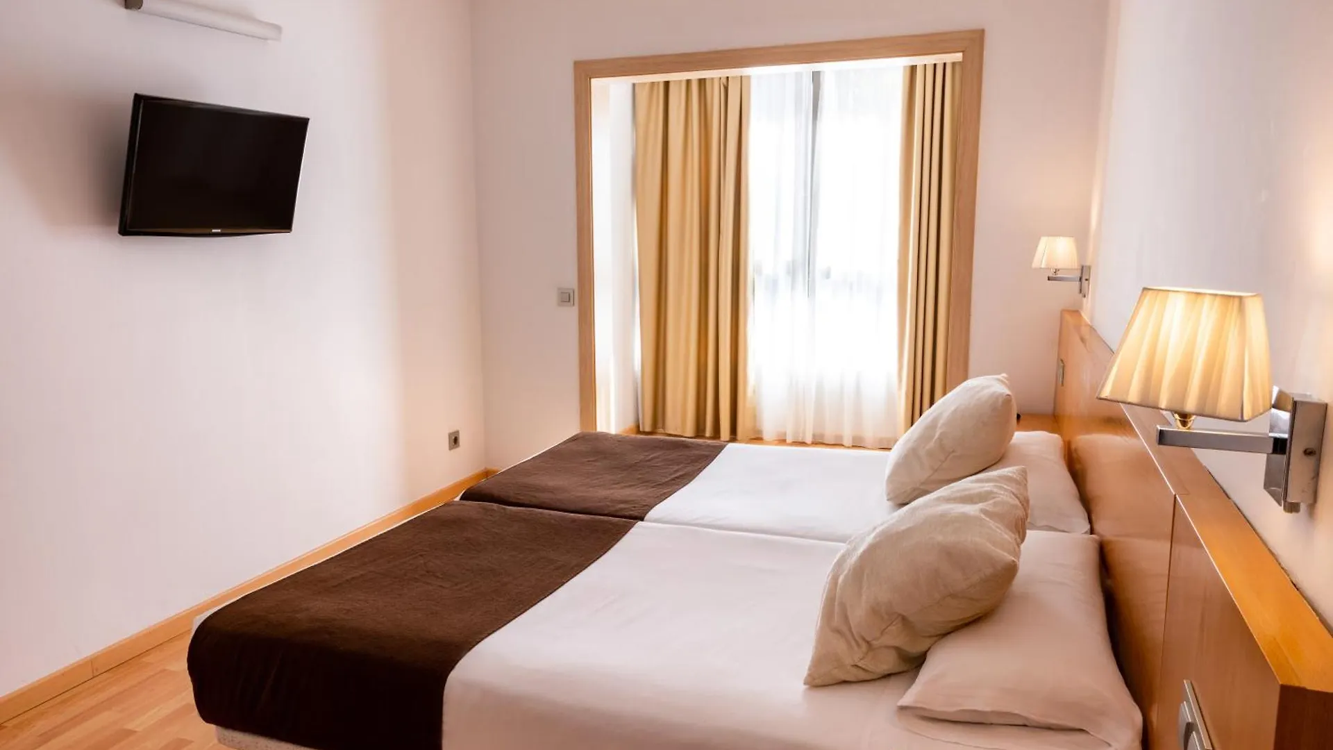 Paradise Park Fun Lifestyle Hotel Los Cristianos   Los Cristianos (Tenerife)