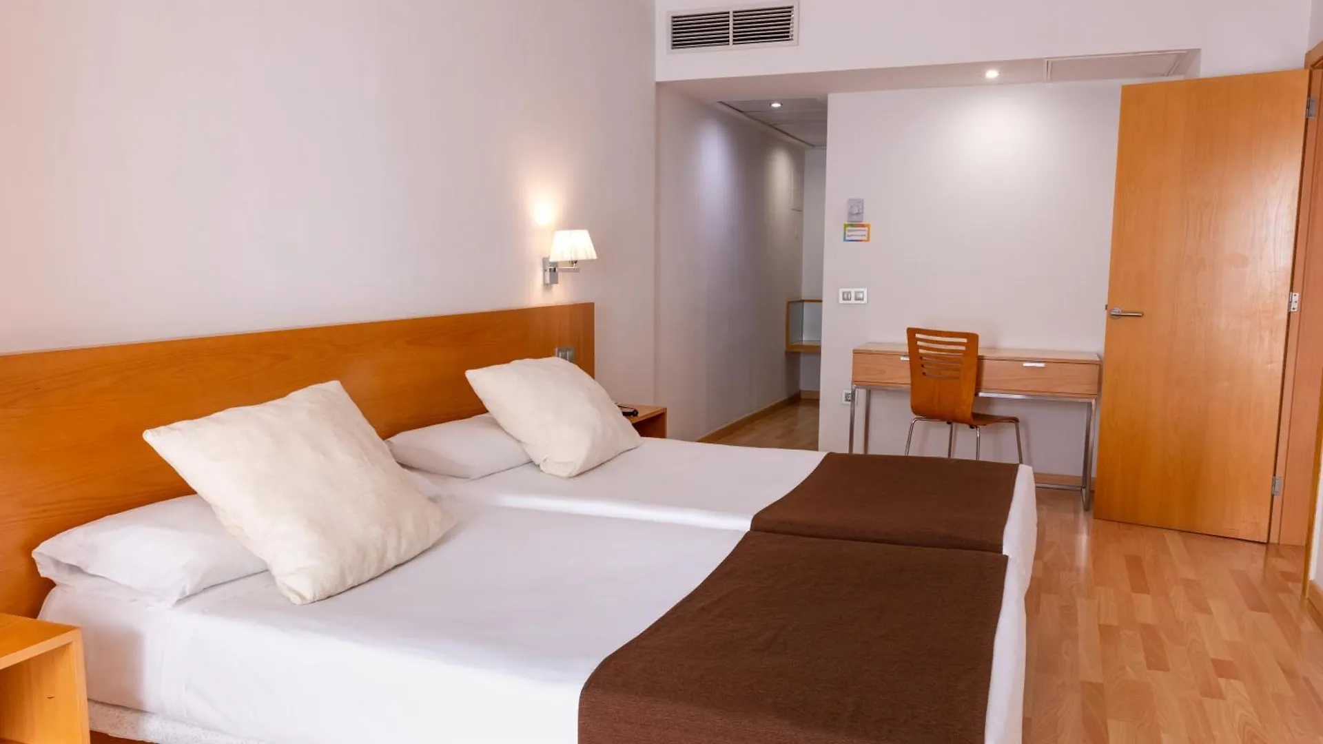 Paradise Park Fun Lifestyle Hotel Los Cristianos  4*, Los Cristianos (Tenerife)